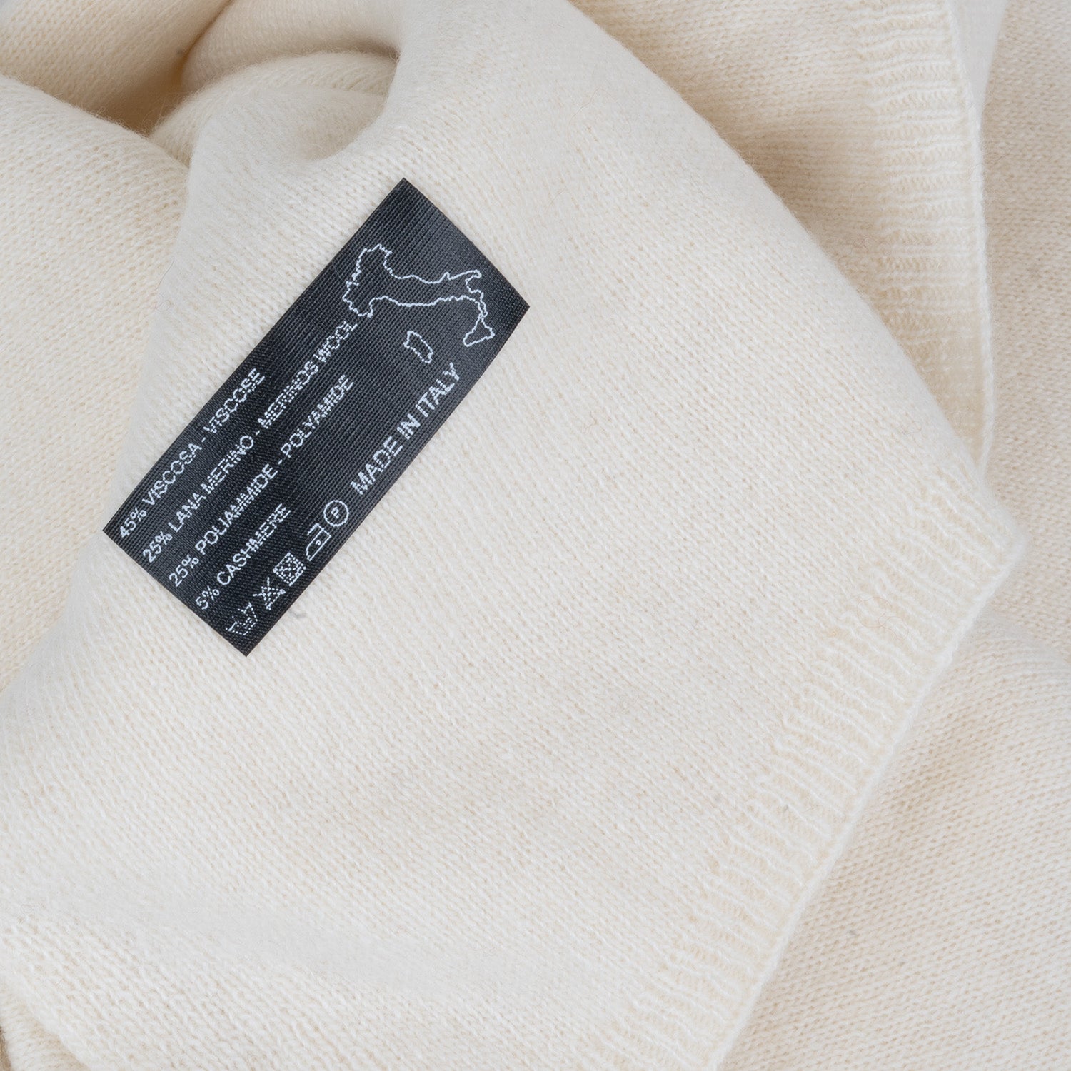 Wool and cashmere scarf